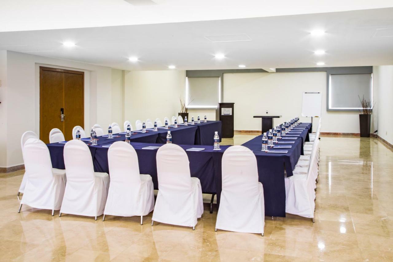 Imperio De Angeles Executive Leon Poliforum Exterior foto